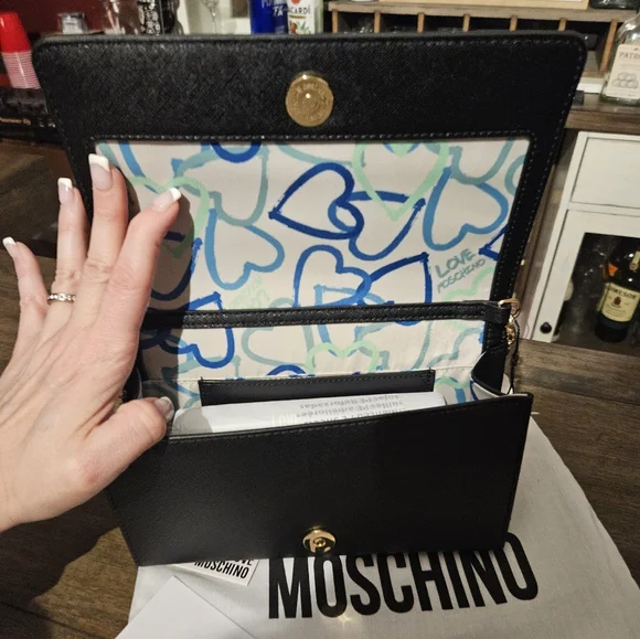 Love Moschino Black Crossbody Bag - Picture 5 of 10